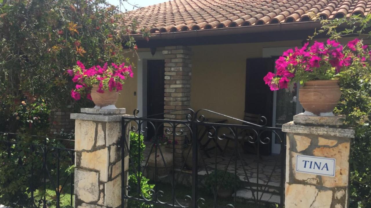 Villa Tina Country Beach Apartments Acharavi  Exterior photo