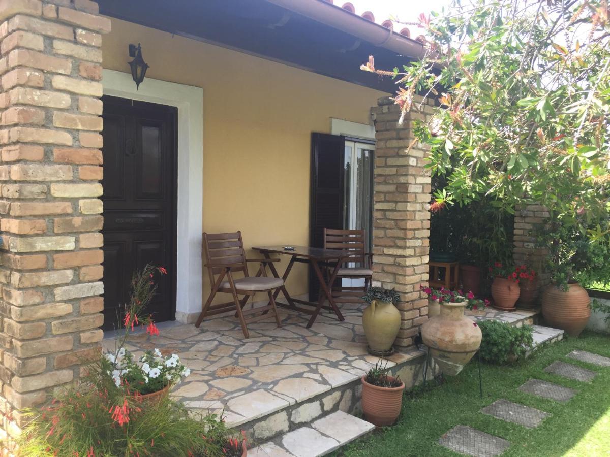 Villa Tina Country Beach Apartments Acharavi  Exterior photo